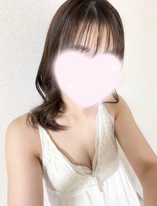 小夏なこ〜愛嬌抜群滋賀・草津メンズエステ【スイートロゼ】